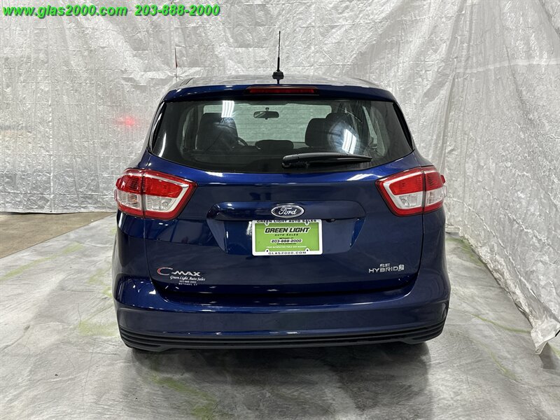 2017 Ford C-Max Hybrid SE - Photo 8 - Bethany, CT 06524