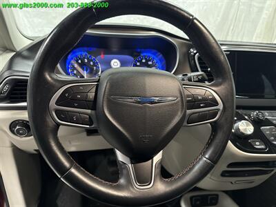 2018 Chrysler Pacifica Touring L Plus   - Photo 4 - Bethany, CT 06524