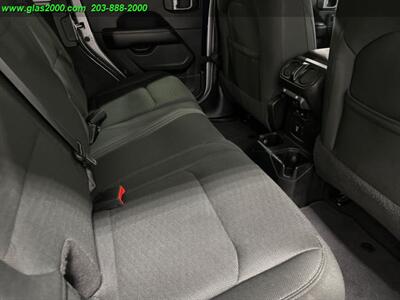 2019 Jeep Wrangler Unlimited Sahara   - Photo 10 - Bethany, CT 06524