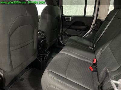 2019 Jeep Wrangler Unlimited Sahara   - Photo 9 - Bethany, CT 06524