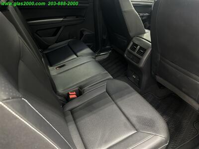 2020 Volkswagen Atlas SE 4Motion - Photo 10 - Bethany, CT 06524