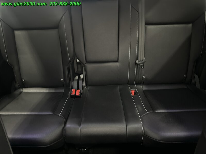 2020 Volkswagen Atlas SE 4Motion - Photo 28 - Bethany, CT 06524