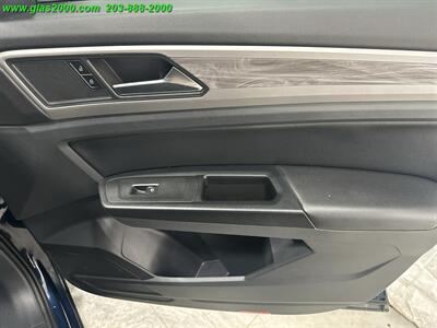 2020 Volkswagen Atlas SE 4Motion - Photo 26 - Bethany, CT 06524