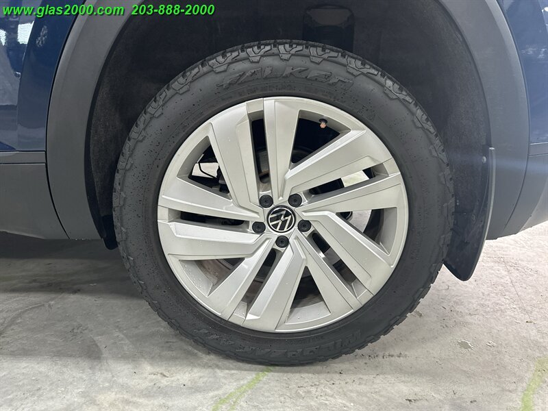 2020 Volkswagen Atlas SE 4Motion - Photo 16 - Bethany, CT 06524