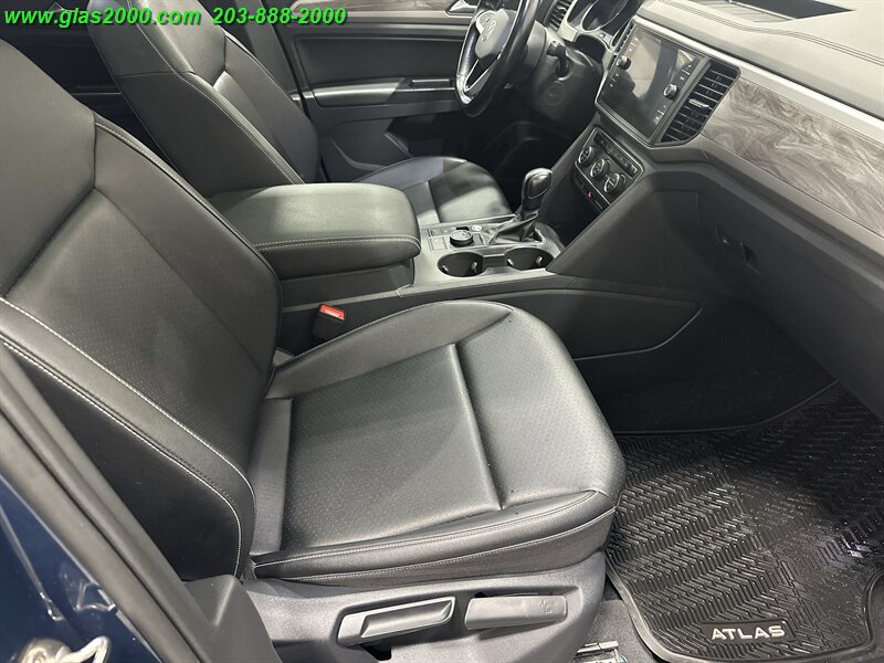 2020 Volkswagen Atlas SE 4Motion - Photo 21 - Bethany, CT 06524