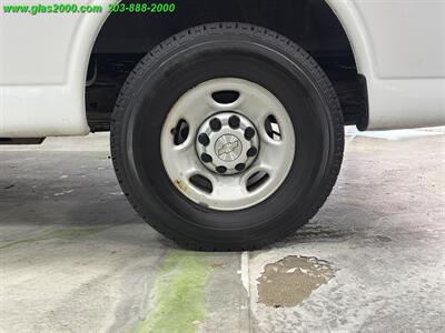 2019 Chevrolet Express LS 2500   - Photo 16 - Bethany, CT 06524