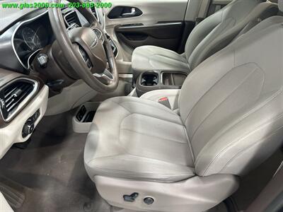 2020 Chrysler Pacifica Touring   - Photo 23 - Bethany, CT 06524