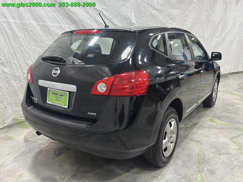2014 Nissan Rogue SELECT S - Photo 8 - Bethany, CT 06524