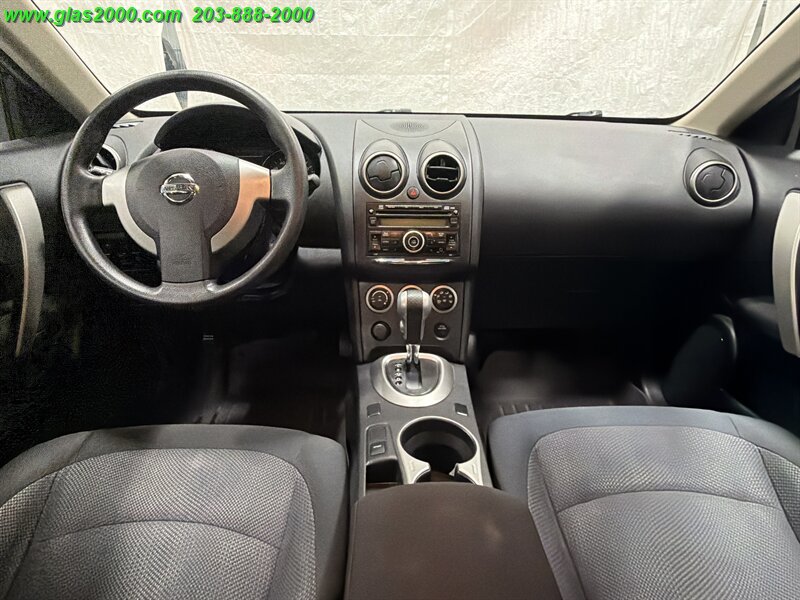 2014 Nissan Rogue SELECT S - Photo 6 - Bethany, CT 06524