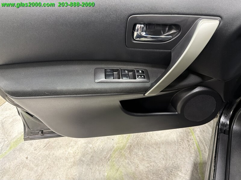 2014 Nissan Rogue SELECT S - Photo 21 - Bethany, CT 06524