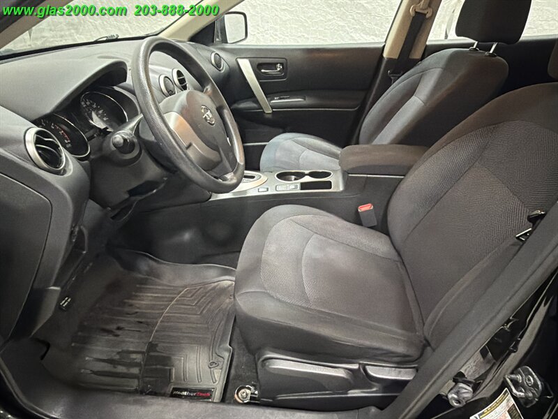 2014 Nissan Rogue SELECT S - Photo 17 - Bethany, CT 06524