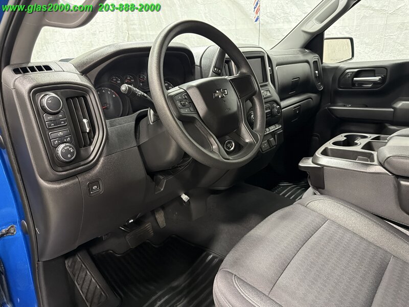 2023 Chevrolet Silverado 1500 Custom Trail Boss - Photo 3 - Bethany, CT 06524