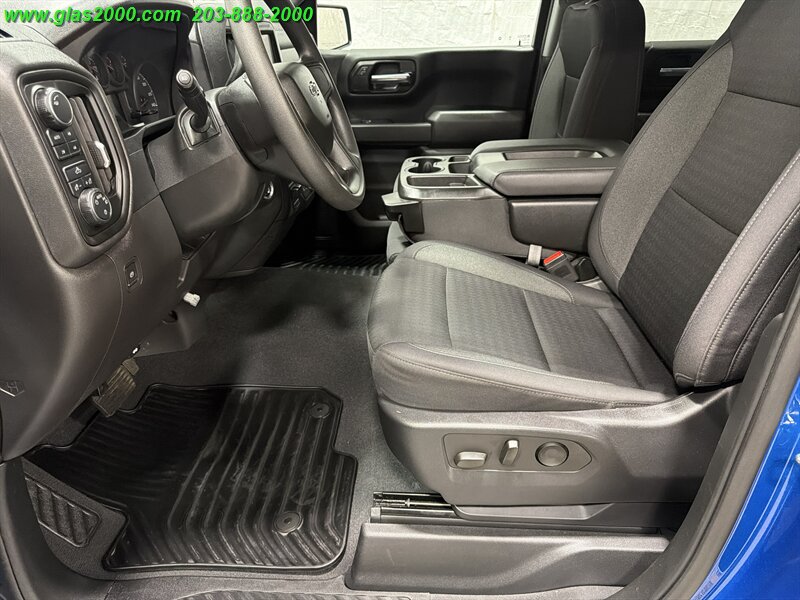 2023 Chevrolet Silverado 1500 Custom Trail Boss - Photo 23 - Bethany, CT 06524