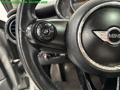 2016 MINI Cooper 5-door   - Photo 20 - Bethany, CT 06524