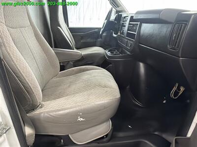 2016 Chevrolet Express 3500 - Photo 21 - Bethany, CT 06524