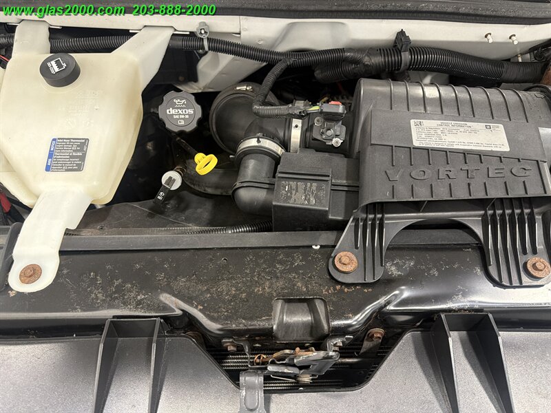 2016 Chevrolet Express 3500 - Photo 6 - Bethany, CT 06524