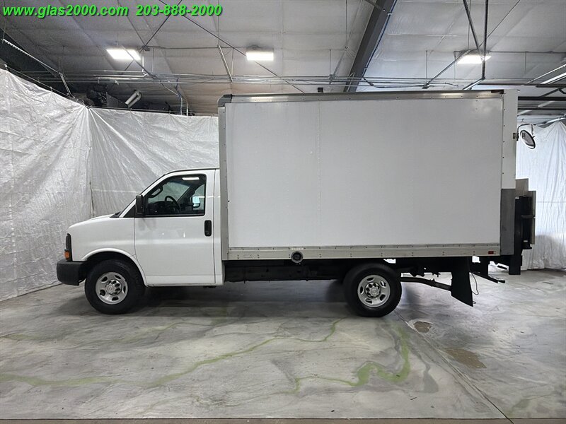 2016 Chevrolet Express 3500 - Photo 13 - Bethany, CT 06524