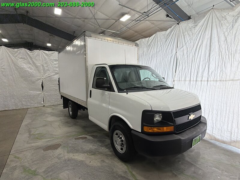 2016 Chevrolet Express 3500 - Photo 2 - Bethany, CT 06524