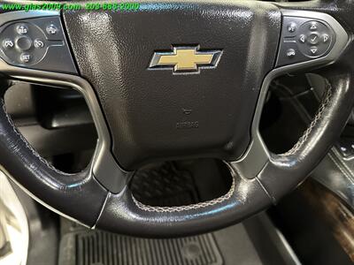 2019 Chevrolet Tahoe LT   - Photo 19 - Bethany, CT 06524