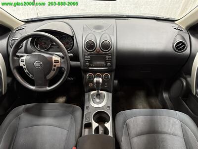 2014 Nissan Rogue S   - Photo 6 - Bethany, CT 06524