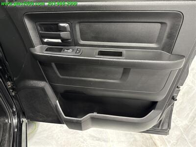 2019 RAM 1500 Express   - Photo 15 - Bethany, CT 06524