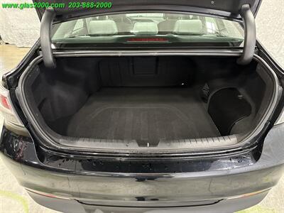 2016 Hyundai SONATA Hybrid SE   - Photo 15 - Bethany, CT 06524