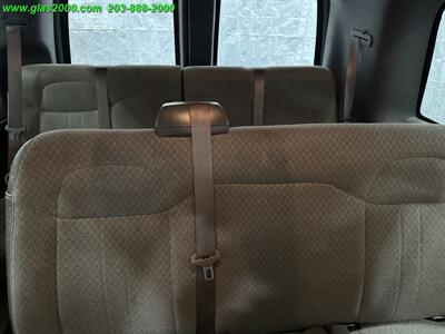2022 Chevrolet Express LS Passenger   - Photo 26 - Bethany, CT 06524