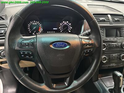 2017 Ford Explorer   - Photo 4 - Bethany, CT 06524