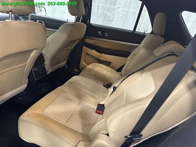 2017 Ford Explorer   - Photo 9 - Bethany, CT 06524