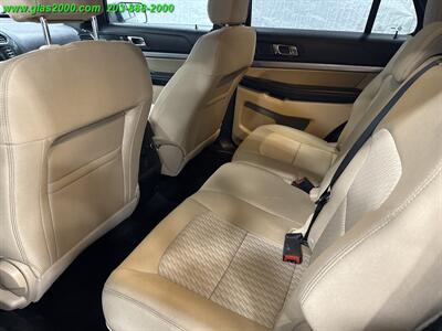 2016 Ford Explorer   - Photo 9 - Bethany, CT 06524