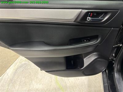 2017 Subaru Outback 2.5i Premium - Photo 28 - Bethany, CT 06524