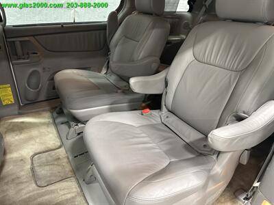 2009 Toyota Sienna XLE   - Photo 9 - Bethany, CT 06524