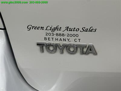 2009 Toyota Sienna XLE   - Photo 28 - Bethany, CT 06524
