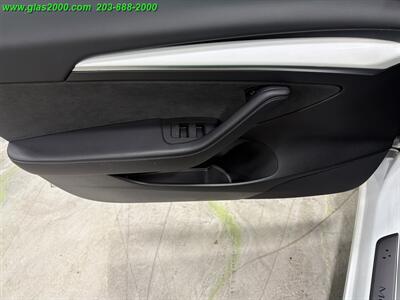 2022 Tesla Model 3 Long Range - Photo 27 - Bethany, CT 06524