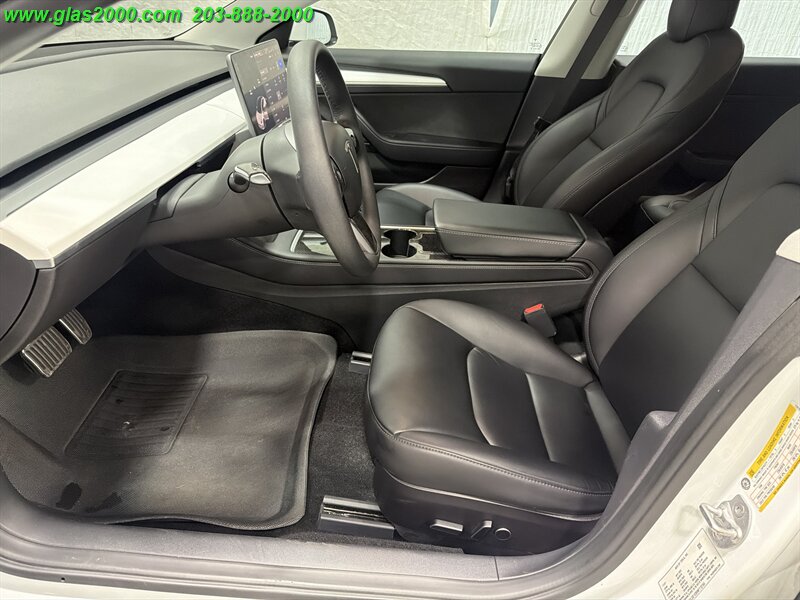 2022 Tesla Model 3 Long Range - Photo 23 - Bethany, CT 06524
