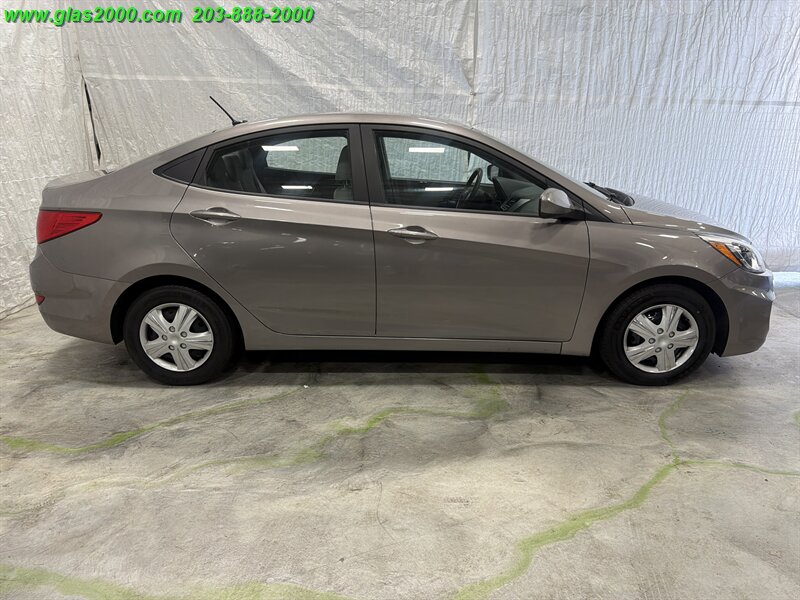 2017 Hyundai ACCENT SE - Photo 14 - Bethany, CT 06524