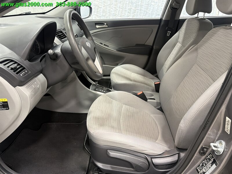 2017 Hyundai ACCENT SE - Photo 22 - Bethany, CT 06524
