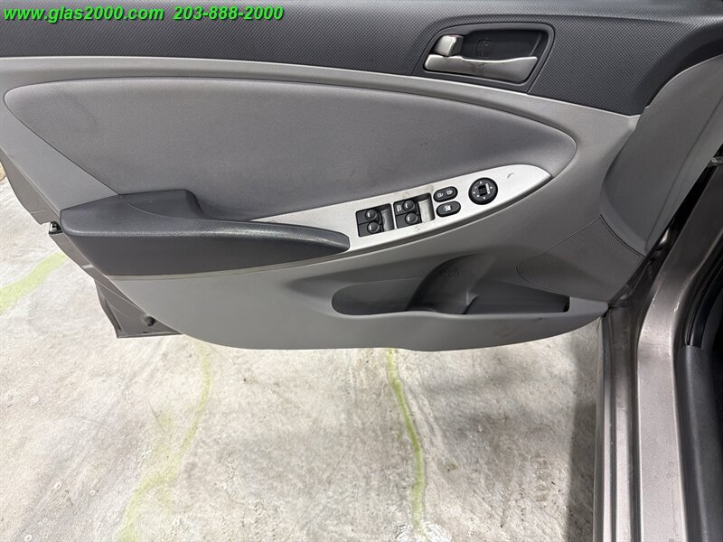 2017 Hyundai ACCENT SE - Photo 23 - Bethany, CT 06524