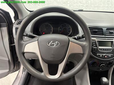 2017 Hyundai ACCENT SE - Photo 4 - Bethany, CT 06524