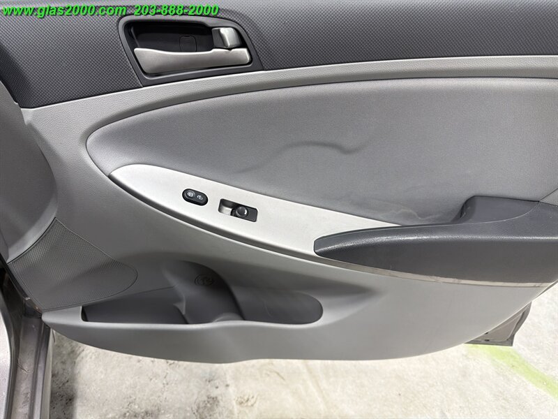 2017 Hyundai ACCENT SE - Photo 24 - Bethany, CT 06524