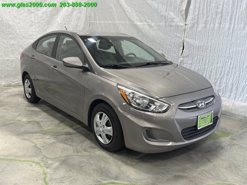 2017 Hyundai ACCENT SE - Photo 2 - Bethany, CT 06524