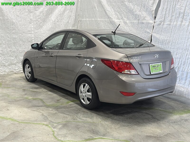 2017 Hyundai ACCENT SE - Photo 7 - Bethany, CT 06524
