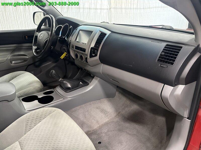 2011 Toyota Tacoma - Photo 5 - Bethany, CT 06524
