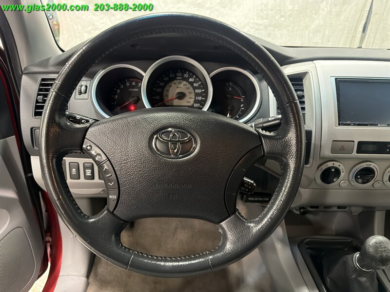 2011 Toyota Tacoma - Photo 4 - Bethany, CT 06524
