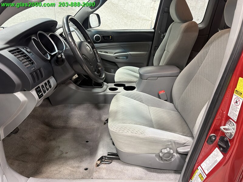2011 Toyota Tacoma - Photo 23 - Bethany, CT 06524
