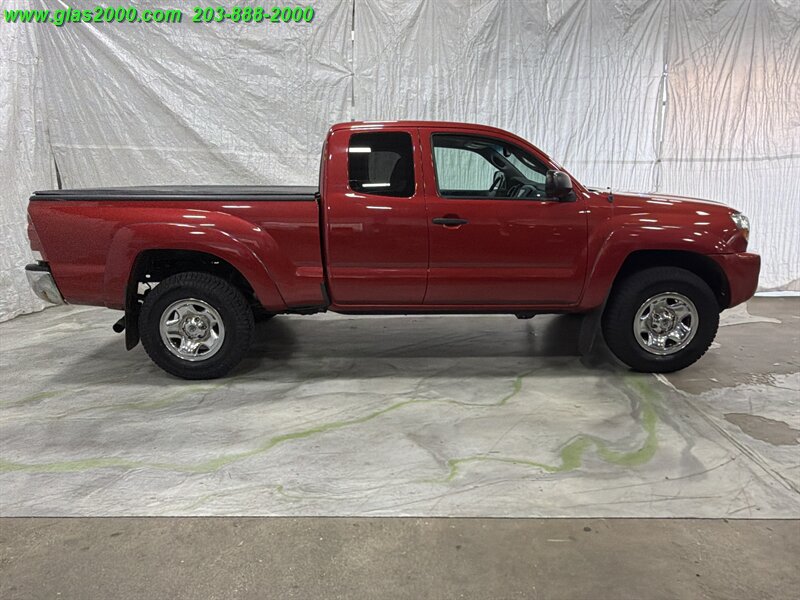 2011 Toyota Tacoma - Photo 14 - Bethany, CT 06524