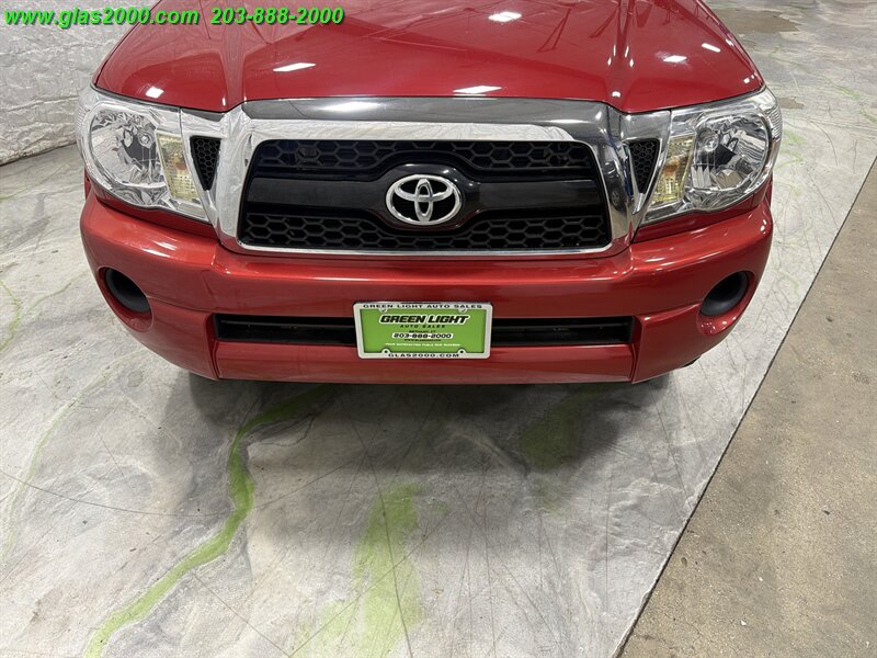 2011 Toyota Tacoma - Photo 18 - Bethany, CT 06524