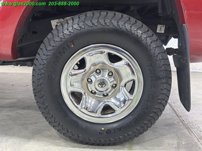 2011 Toyota Tacoma - Photo 16 - Bethany, CT 06524