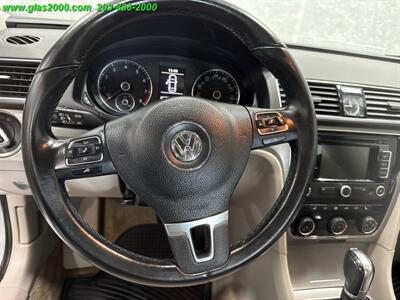 2015 Volkswagen Passat 1.8T SE   - Photo 4 - Bethany, CT 06524