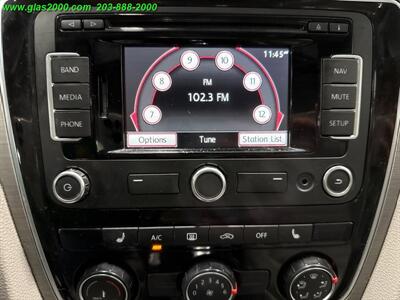 2015 Volkswagen Passat 1.8T SE   - Photo 28 - Bethany, CT 06524